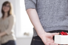 17 hành động lãng mạn khiến trái tim nửa kia phải ‘tan chảy’ vì bạn