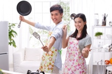 Hài hước: Làm sao để ngăn không cho chồng ra ngoài uống rượu với bạn bè?