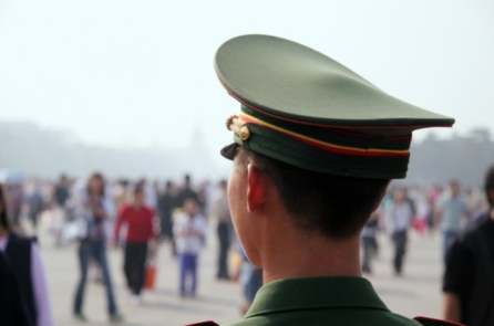 Ai là người chỉ đạo sách nhiễu Pháp Luân Công trước Đại hội 19?
