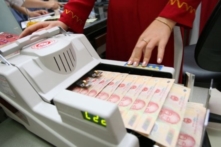 Lo ngại khả năng hấp thụ vốn của nền kinh tế yếu đi, vòng xoáy tăng trưởng trì trệ có lặp lại?