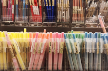 Vài tìm hiểu về sự độc hại của đồ dùng học tập “made in China”