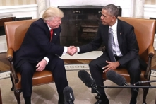 11 bức ảnh trong “cuộc họp lịch sử” giữa Donald Trump và Barack Obama
