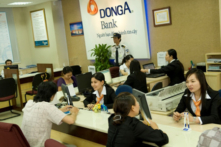 Bước thăng trầm của huyền thoại Đông Á Bank