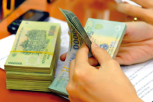 Điều gì khiến một quốc gia quyết định đổi, hủy tiền?