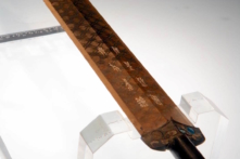 Tìm thấy trong mộ cổ, kiếm Câu Tiễn vẫn sắc bén sau hơn 2500 năm