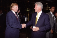 Trump bị chỉ trích vì muốn thu hẹp chính phủ, nhưng nên biết Bill Clinton cũng làm điều tương tự