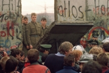 10 điều về Bức tường Berlin chia cắt Đông – Tây Đức