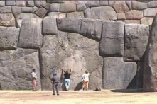 Di chỉ Saksaywaman, Peru: Người cổ đại biết cách làm mềm đá?