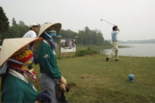Sân golf mang lại lợi ích kinh tế gì?