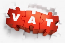 Tăng thuế VAT thêm 2% không thể bù bội chi ngân sách