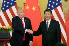 Trump – Tập chiến hùng: Chờ ai đổ gục