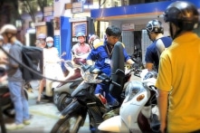 Sẽ xem xét đề xuất tăng kịch trần thuế BVMT từ ngày 11-13/7