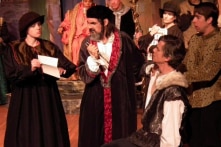 Chuyện đời đến sau cùng mới biết ai cười ai khóc