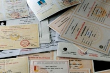 Bộ GD-ĐT chính thức bỏ quy định về chứng chỉ ngoại ngữ