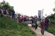 Lào Cai: Đổ cổng trường, hai học sinh thương vong