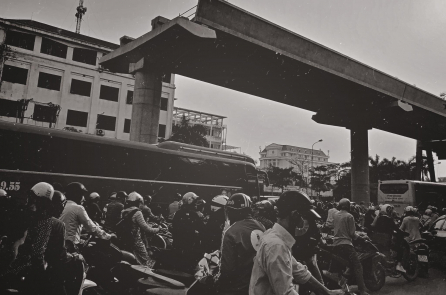 Thuế và phí
