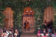 Nghệ sĩ cello 19 tuổi được mời đến chơi trong lễ cưới Hoàng gia Anh