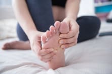 8 nguyên nhân gây chuột rút trong lúc ngủ