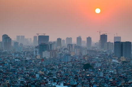 Thủ đô Hà Nội nằm trong tay ai?