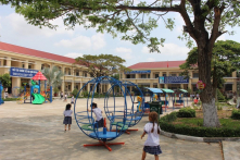 Long An: ‘Cô giáo quỳ’ là 1 trong 7 vụ GV vi phạm trong năm học 2017-2018