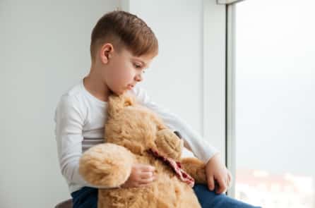 5 dấu hiệu con mắc bệnh trầm cảm mà ba mẹ thường bỏ qua