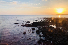 Lặng ngắm hoàng hôn Jeju trên du thuyền Shangri La