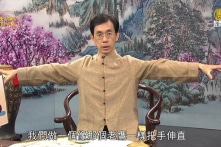 Động tác nhỏ lập tức giảm mỏi vai gáy khi ngồi làm việc