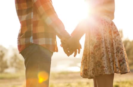 3 mẩu chuyện ý nghĩa và cảm động về tình yêu