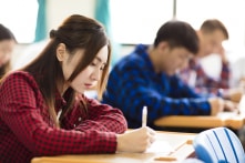 Vì sao nhiều người Hoa ở Mỹ không dám quay về nước?