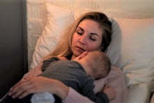 Giây phút bên con…