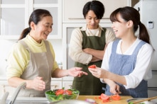 Chìa khóa hóa giải mối quan hệ mẹ chồng nàng dâu nằm ở 4 điểm này