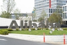 Alibaba vào “danh sách đen” có thể phải ngừng niêm yết tại Mỹ