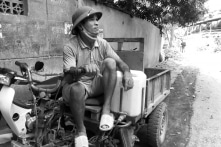 Trong vùng khí độc