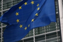 Thắng kiện tại WTO, Mỹ sẽ áp thuế mới lên hàng hóa EU từ 18/10