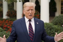 TT Trump thúc giục truyền thông Mỹ công bố danh tính người tố giác