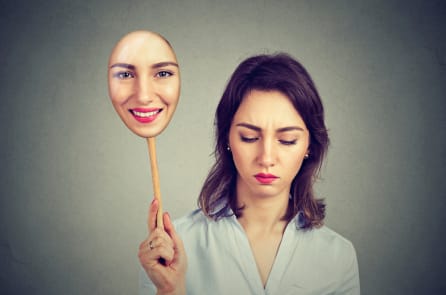 Tiến sĩ tâm lý hướng dẫn cách khi cần bộc lộ một cảm xúc tiêu cực