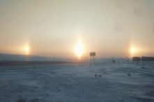 Nội Mông Cổ xuất hiện hiện tượng 5 mặt trời cùng mọc