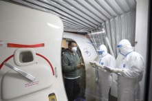 Trump: Không thể cho phép hàng nghìn người mang virus corona tới Mỹ