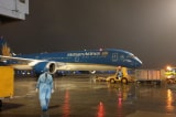 sân bay Vân Đồn, Quảng Ninh, khách Việt từ châu Âu về nước