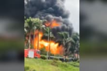 Hóa chất trong vụ cháy kho hàng ở Long Biên rất độc