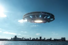 Cựu phi công Mỹ từng thấy UFO: Có thể chính phủ có công nghệ ngoài hành tinh