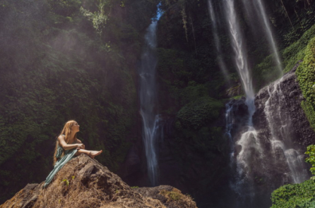 Người hạnh phúc nhất là người sống thuận theo tự nhiên