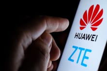 Cấm vận có tác động rõ: Doanh thu Huawei, SMIC giảm đáng kể