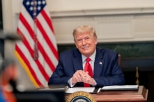 Ông Trump lần đầu tiết lộ về lá thư viết cho ông Biden trước khi rời Nhà Trắng