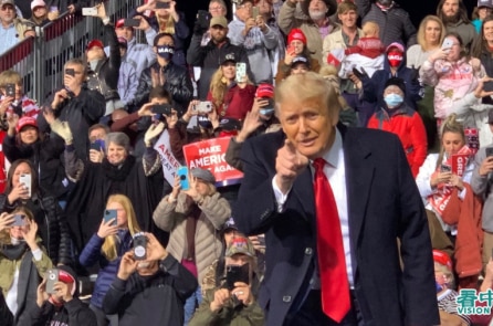 Blog: “Hôm nay, tất cả chúng ta đều là Trump!”