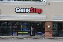 Vụ giá GameStop vọt tăng cao: 4 điều bạn cần biết