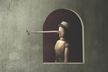 Sự dối trá ngọt ngào