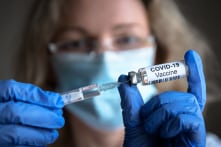 Nga lên kế hoạch phát triển vắc-xin Sputnik ngừa cùng lúc nhiều chủng virus corona