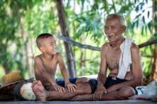 Ranh giới nào cho hạnh phúc và khổ đau?