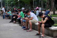 Quan sát lớp trẻ Việt